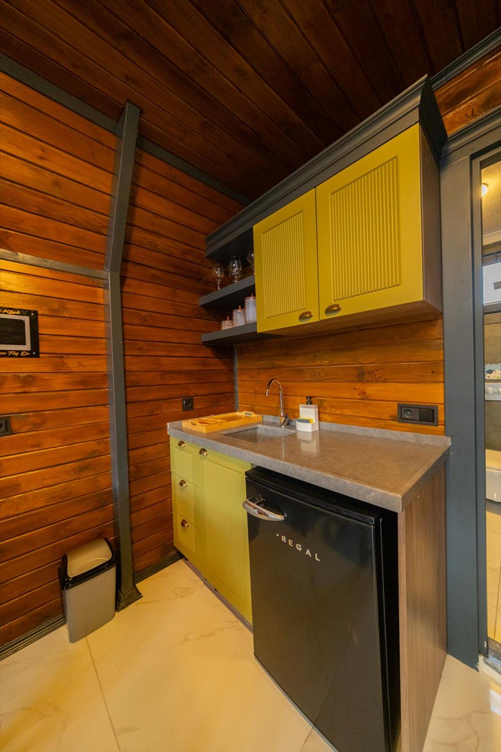 B304 Jakuzili Havuzlu Bungalov — fotoğraf 12