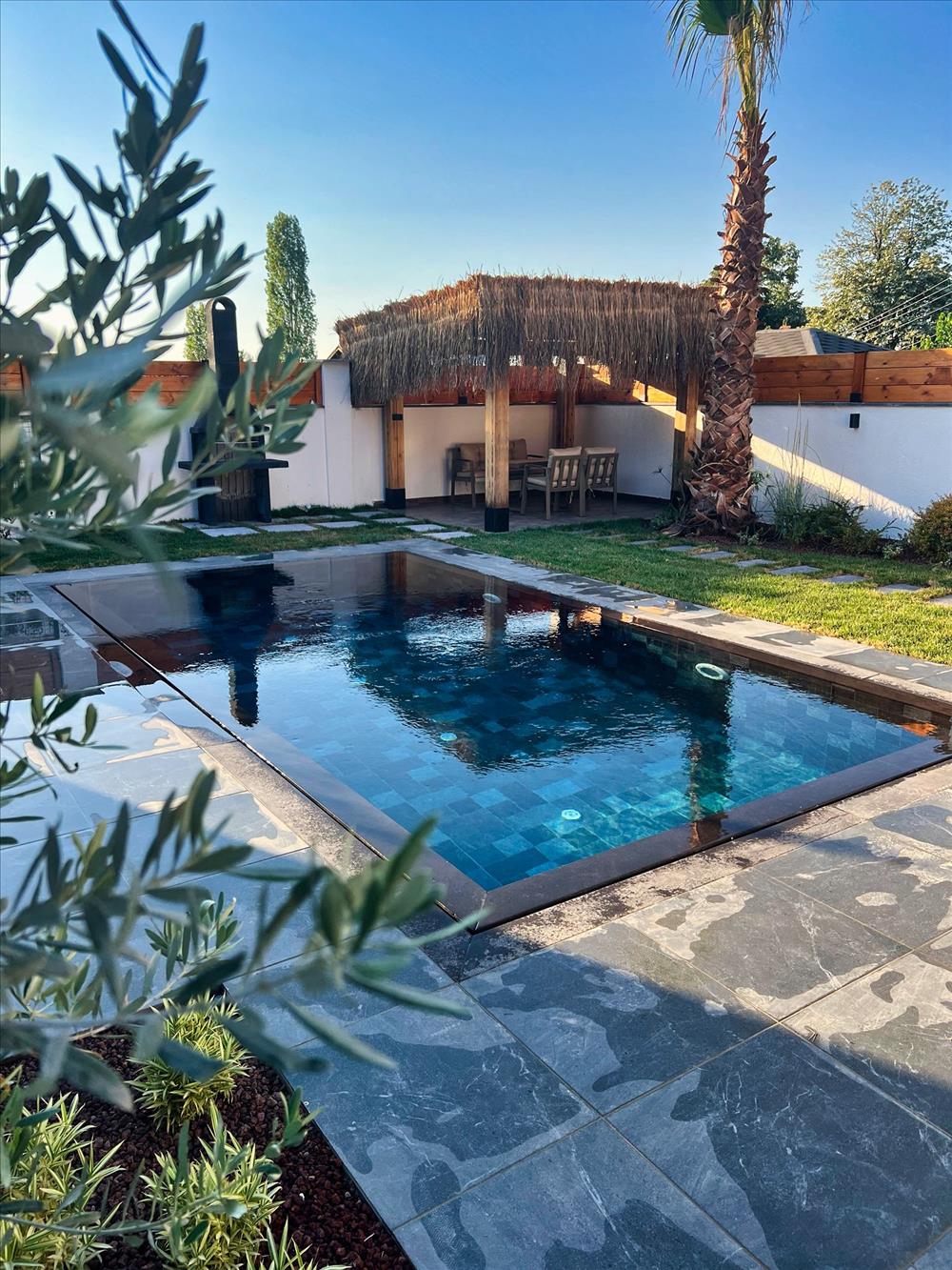 B310 Havuzlu Bungalov — fotoğraf 10