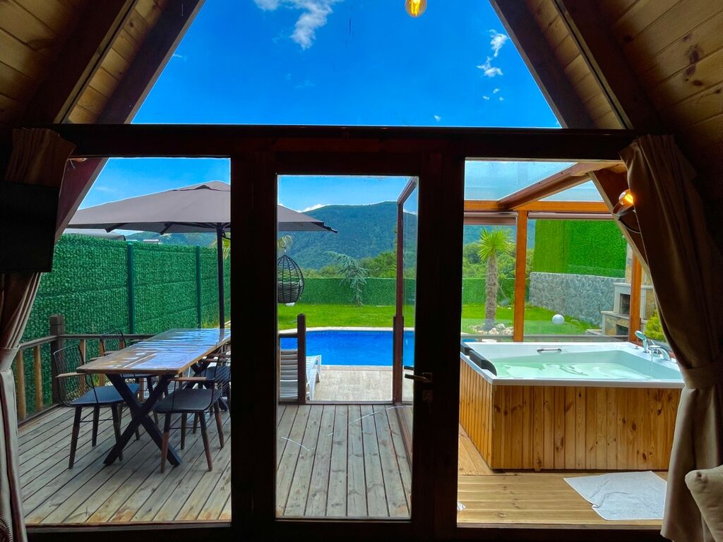 Mavera Bungalov Oval Havuzlu ve Jakuzili — fotoğraf 3