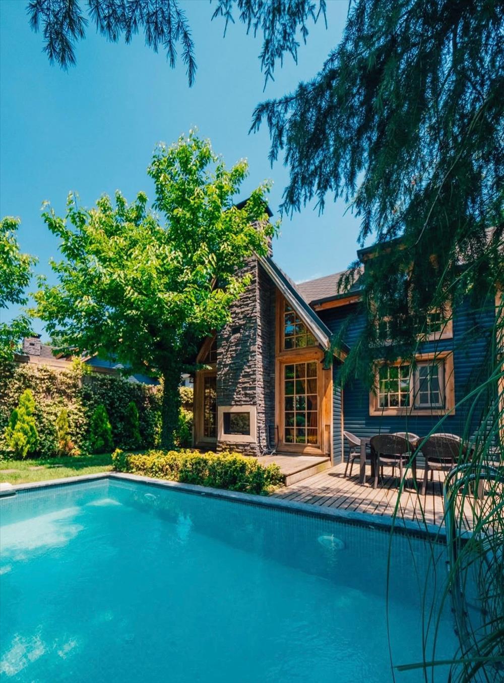 B300 Jakuzili Havuzlu Bungalov — fotoğraf 3