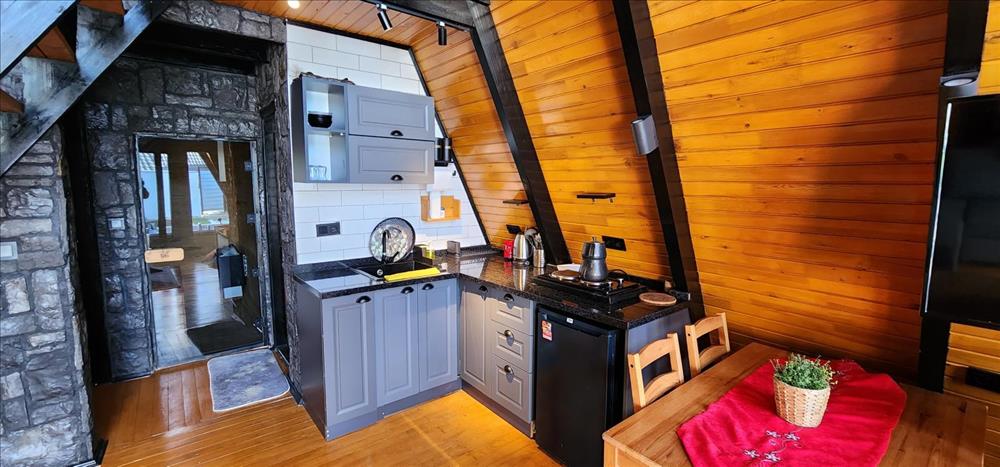 B322 Jakuzili Havuzlu Bungalov — fotoğraf 5