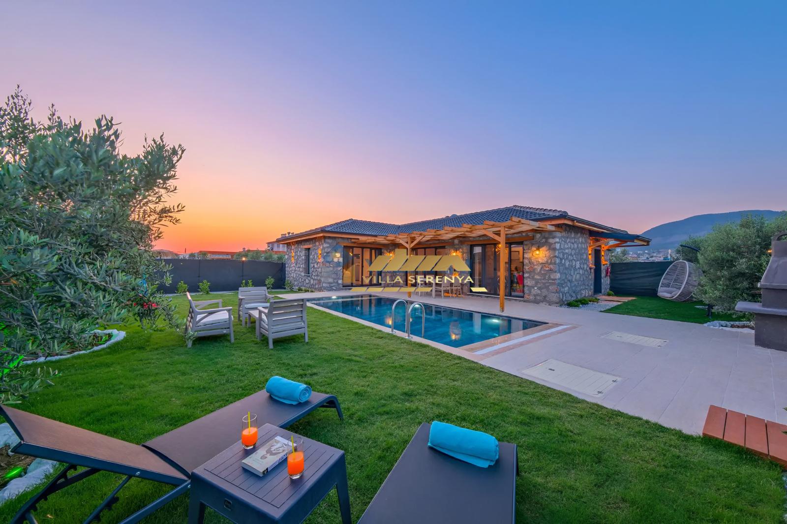 Villa SERENYA — fotoğraf 1