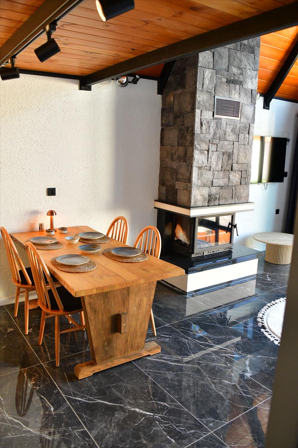 B310 Havuzlu Bungalov — fotoğraf 2