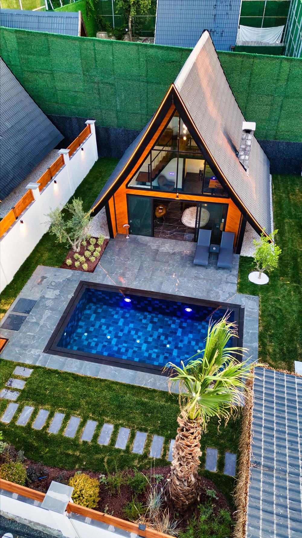 B310 Havuzlu Bungalov — fotoğraf 5