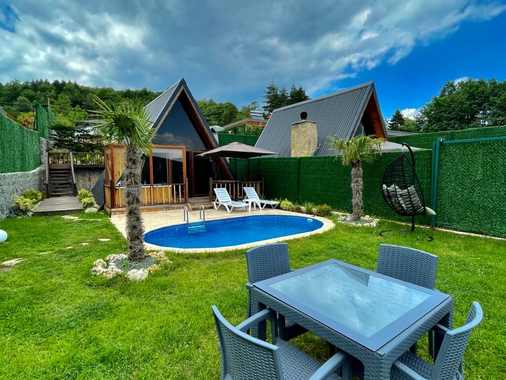 Mavera Bungalov Oval Havuzlu ve Jakuzili — fotoğraf 11