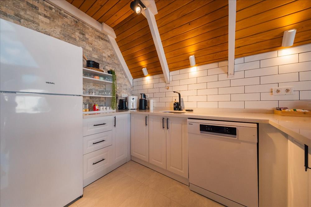 B323 Jakuzili Havuzlu Bungalov — fotoğraf 7