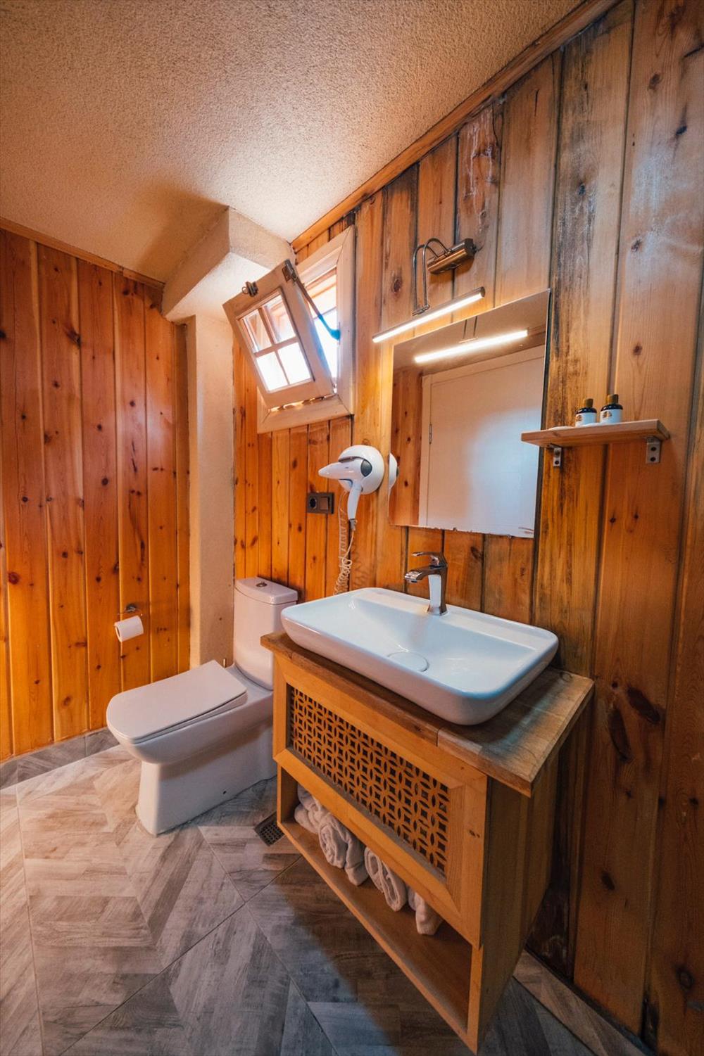 B300 Jakuzili Havuzlu Bungalov — fotoğraf 16