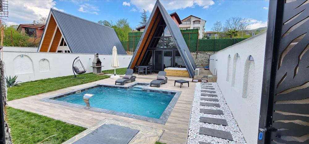 B322 Jakuzili Havuzlu Bungalov — fotoğraf 1