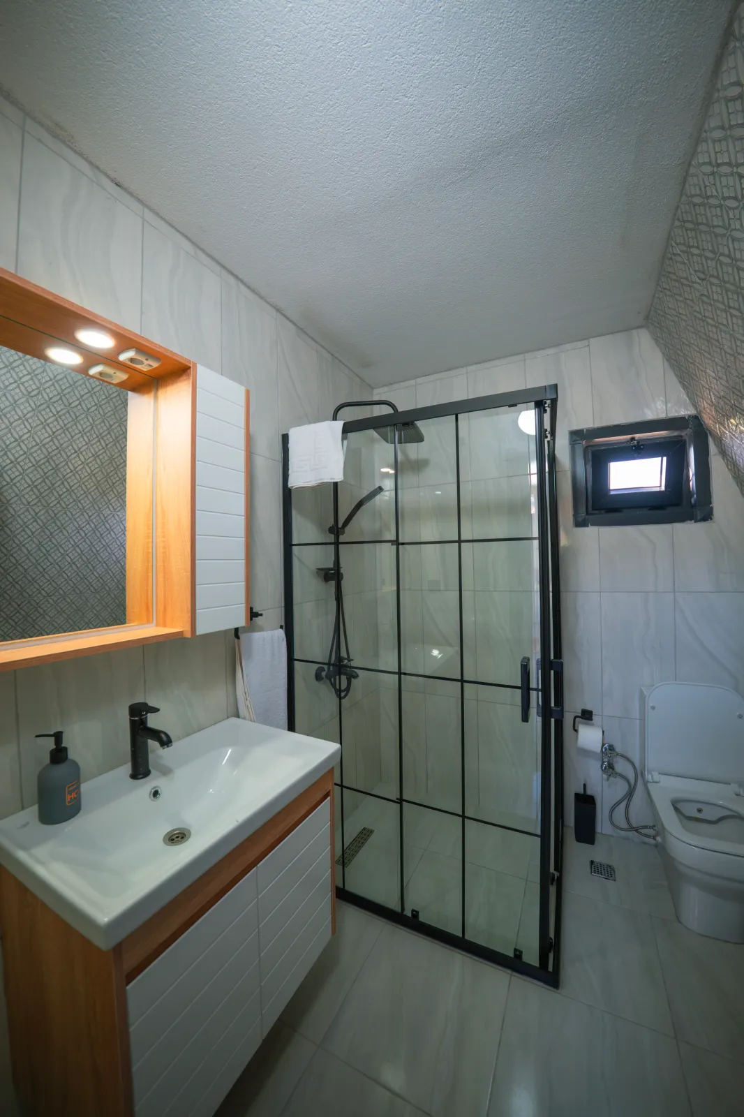 B264 Jakuzili Havuzlu Bungalov — fotoğraf 8
